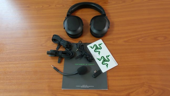 Razer Barracuda X Lieferumfang