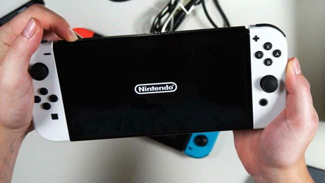 Nintendo Switch OLED - Bilder 1 - Unboxing