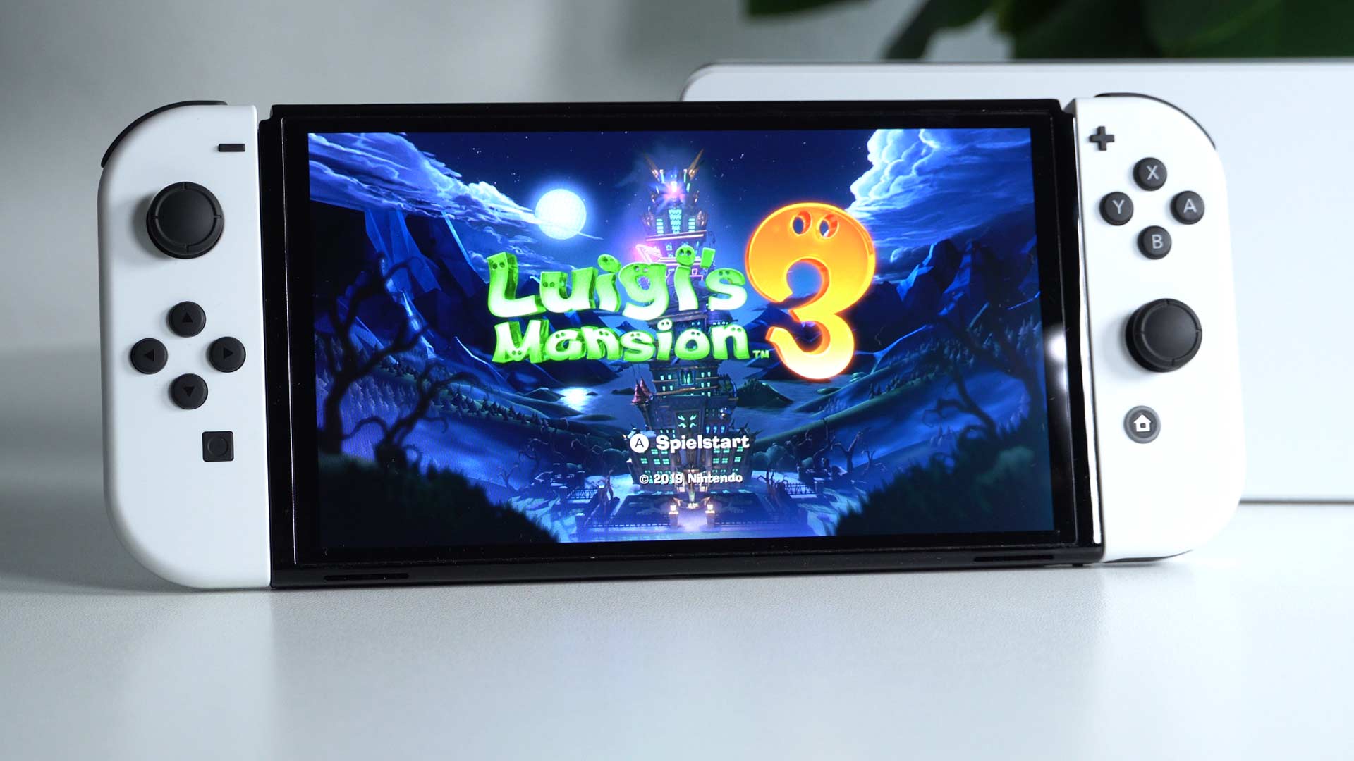 Switch OLED - Luigis Mansion 3