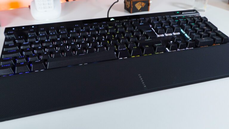 Corsair K70 RGB Pro