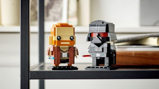 LEGO-Star-Wars-BrickHeadz-40547-Lifestyle
