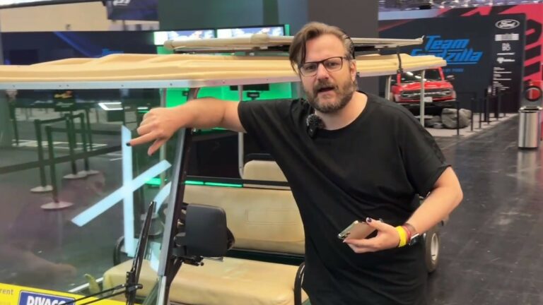 Gronkh gamescom-Rundgang Golfkart