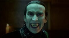 Renfield: Nicolas Cage ist Graf Dracula (Filmkritik)