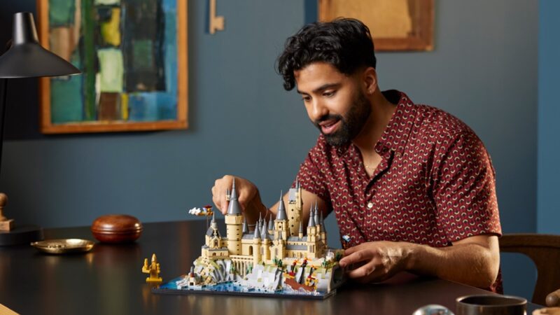 LEGO-Schloss-Hogwarts-2023-Lifestyle
