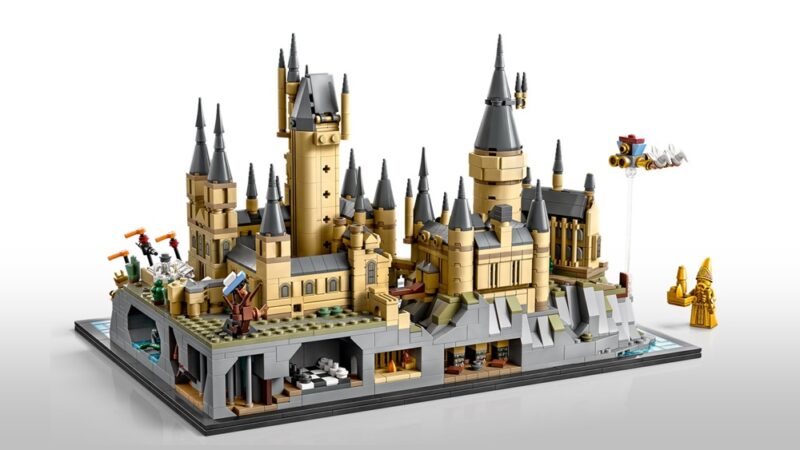 LEGO-Schloss-Hogwarts-2023-Rueckansicht